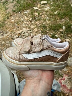 Vans Kids Glitter Sneakers in Rose Gold with White Stripe